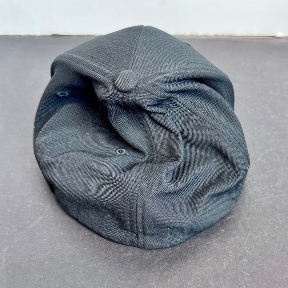 Unisex Porsche Flexfit Black Crest Cap, OSFM - Picture 5 of 6